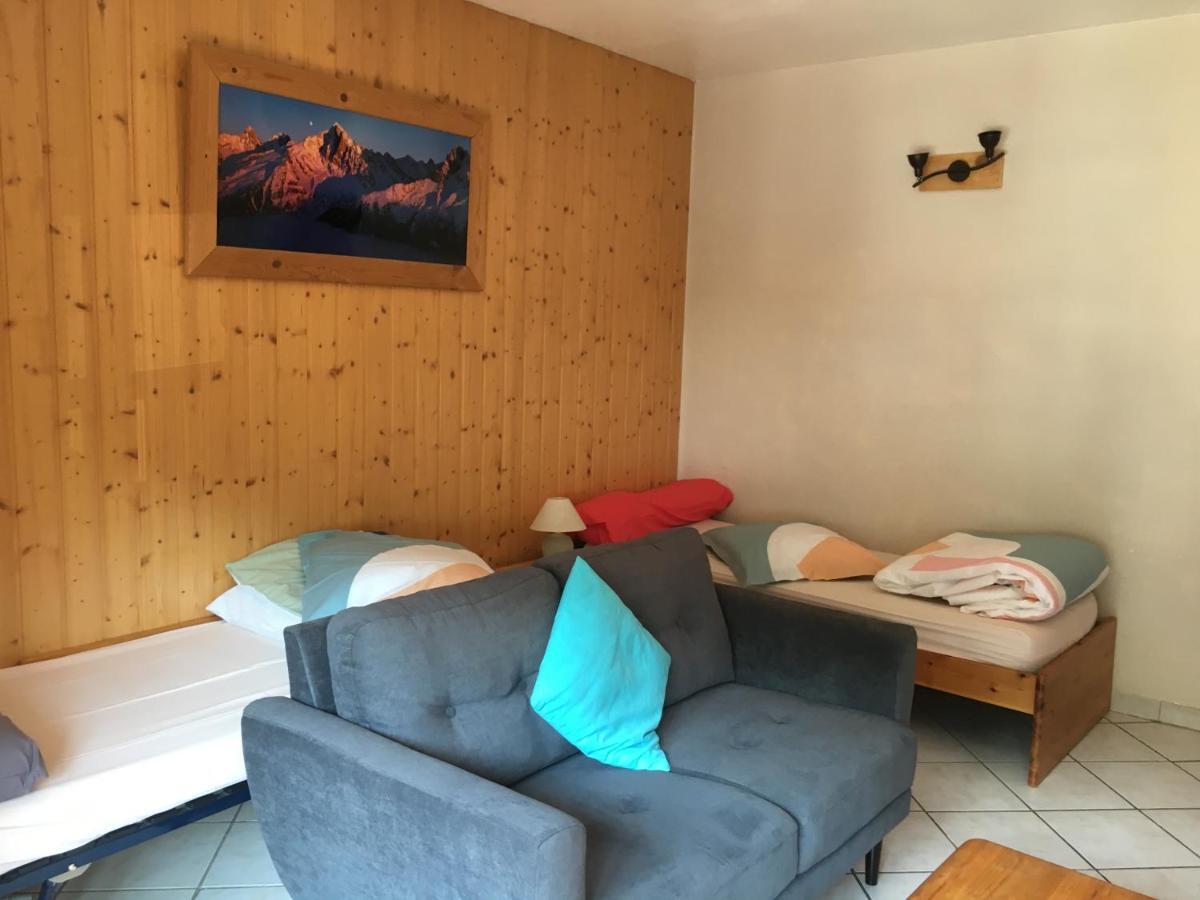 Au Pieds Des 3 Vallees Brides-les-Bains Exterior photo